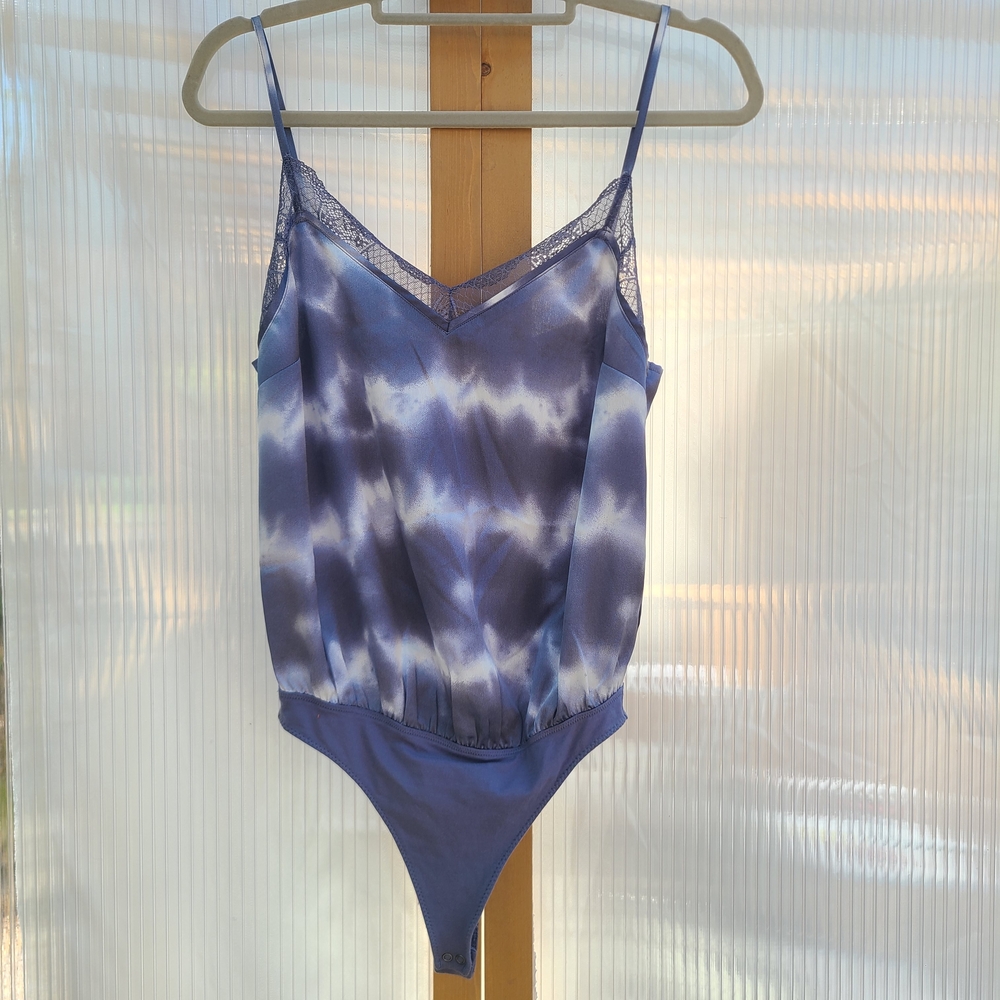 Abercrombie And Fitch Tie-Dye Blue Lace Trim Camisole Bodysuit - Picture 1 of 6